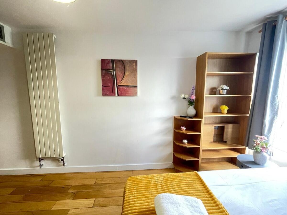 Portobello Road Artistic Studios 'Budget' Londra Oda fotoğraf
