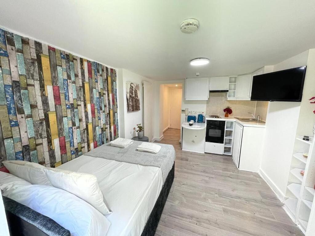 Portobello Road Artistic Studios 'Budget' Londra Oda fotoğraf