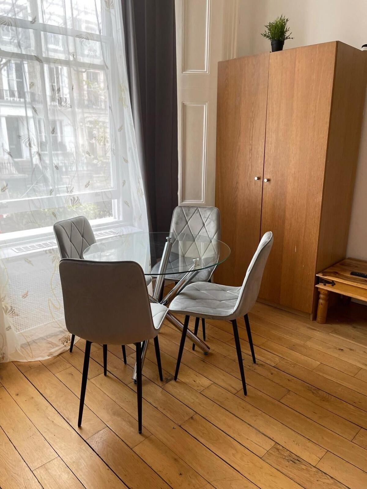 Portobello Road Artistic Studios 'Budget' Londra Oda fotoğraf